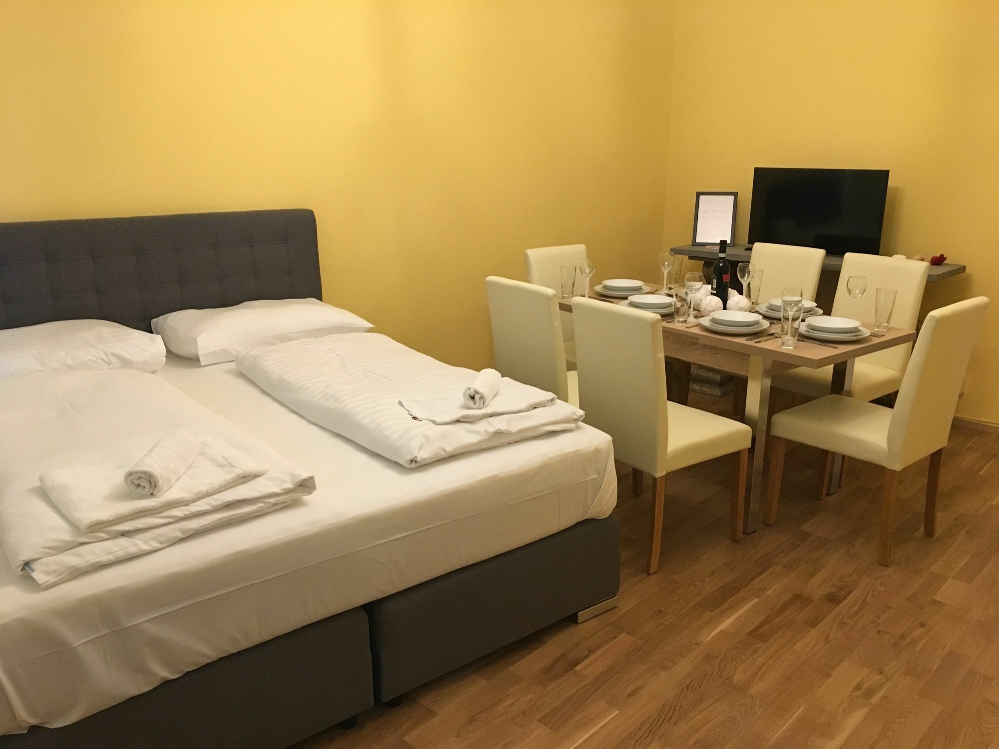 Vienna Downtown River Apartment Luaran gambar